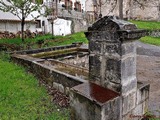 Fuente, abrevadero y lavadero junto a la Iglesia de Delika