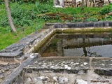 Fuente, abrevadero y lavadero junto a la Iglesia de Delika