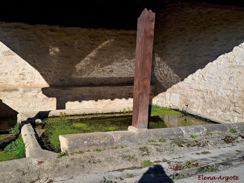 Lavadero y fuente de Arriola