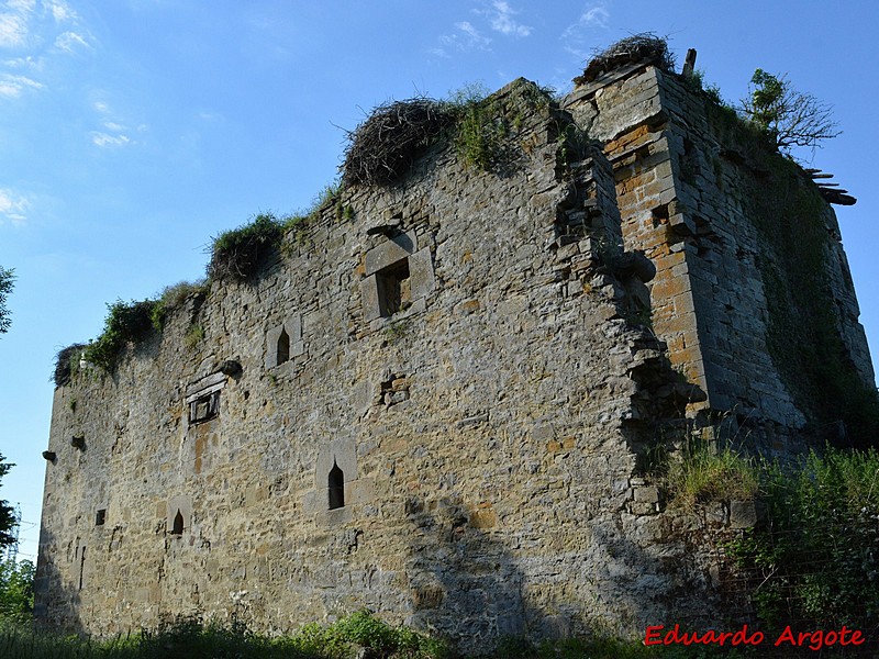 Torre de Larrintzar