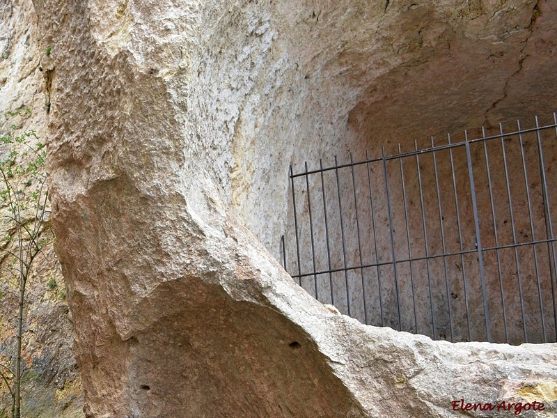 Cueva de Santa Leocadia