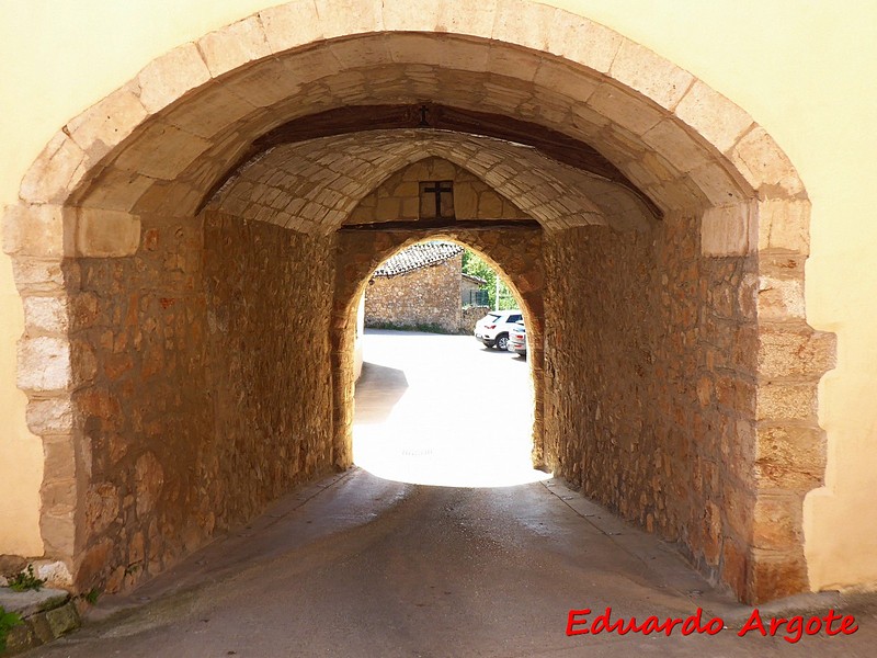 Muralla urbana de Lagrán