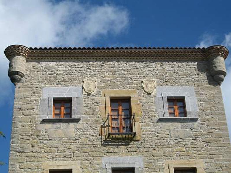 Casa torre de los López de Letona