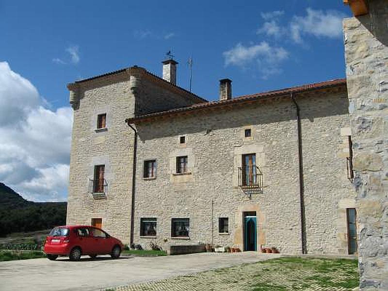 Casa torre de los López de Letona