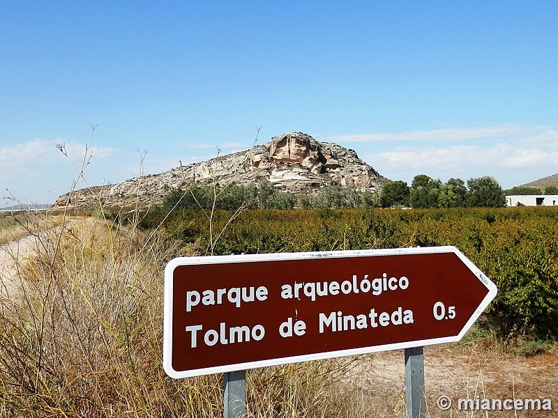 Muralla íbero-romana de Illunum