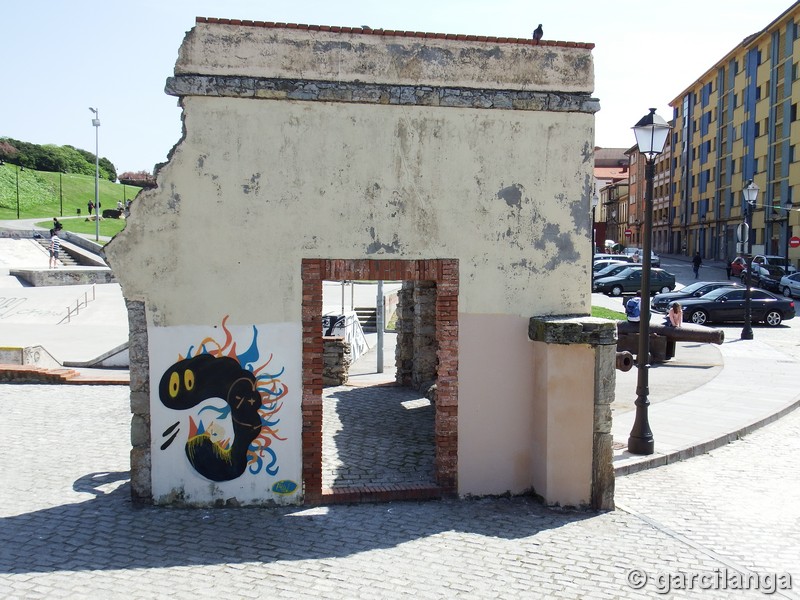 Fuerte Viejo y baterías de Santa Catalina