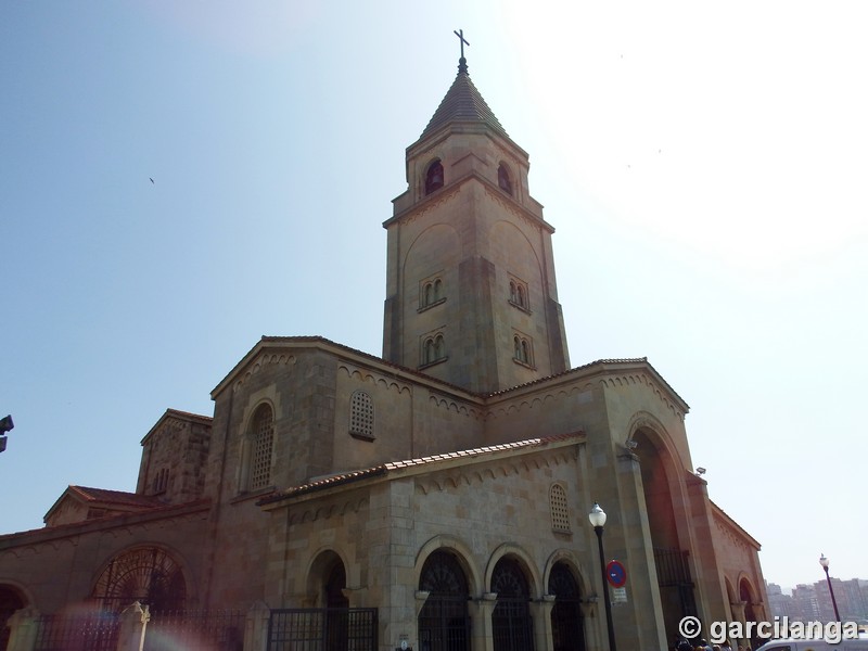 Iglesia de San Pedro Apóstol