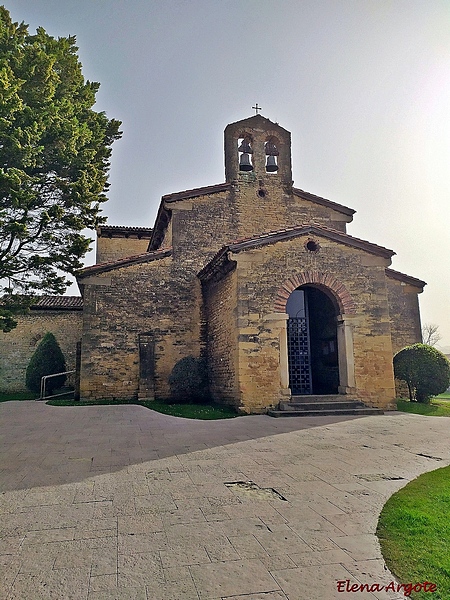 Iglesia de San Julián de los Prados