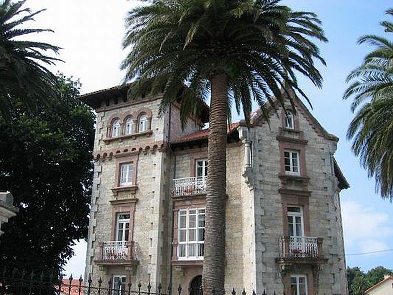 Casa de Piedra