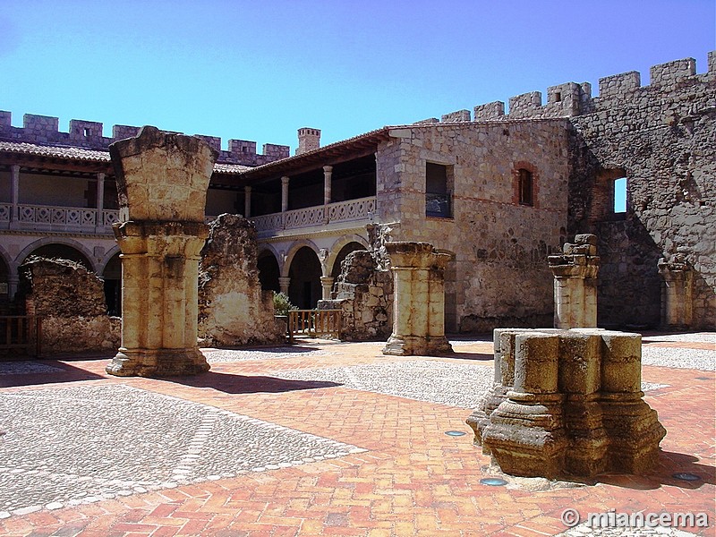 Castillo de La Adrada