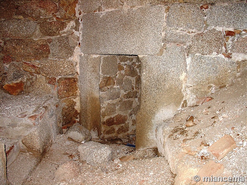 Castillo de Aunqueospese