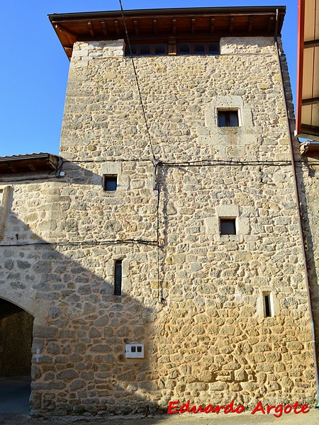 Casa-Torre de Villapanillo