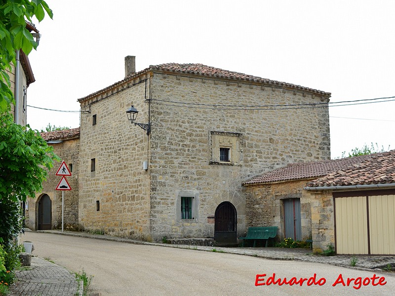 Casa-Torre de Quintanaloma