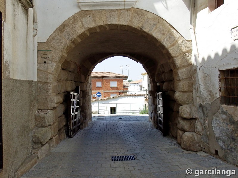 Puerta de la Guía