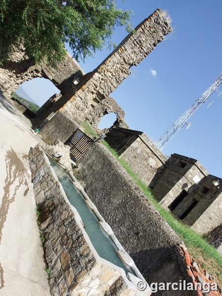 Castillo de Santibáñez el Alto