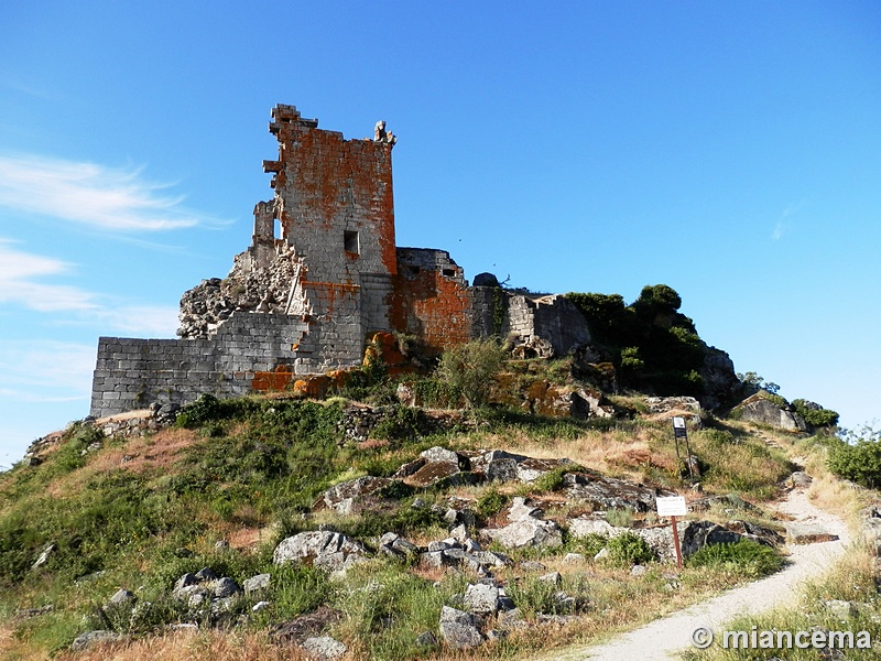 Castillo de Trevejo