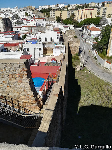 Muralla urbana de Tarifa