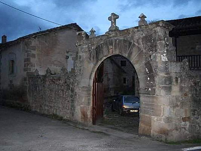 Casa de los Aguirre