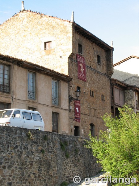 Casa torre de Orejón de la Lama