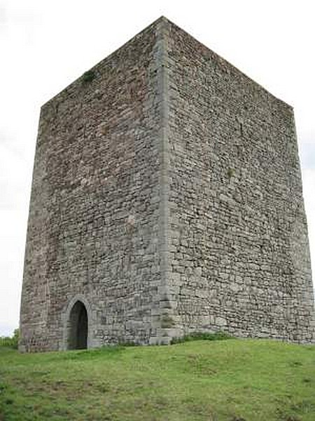Torre de San Martín de Hoyos