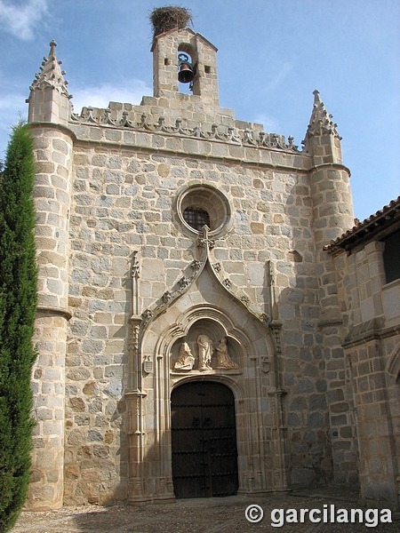 Convento e iglesia de Santa Clara de la Columna