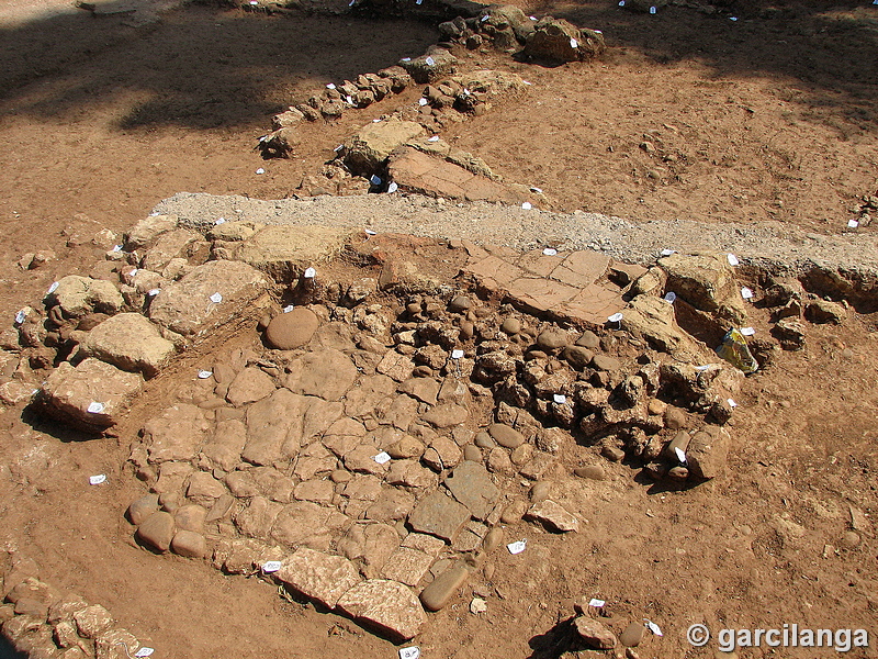 Yacimiento arqueológico de la Avenida Arrollo del Moro