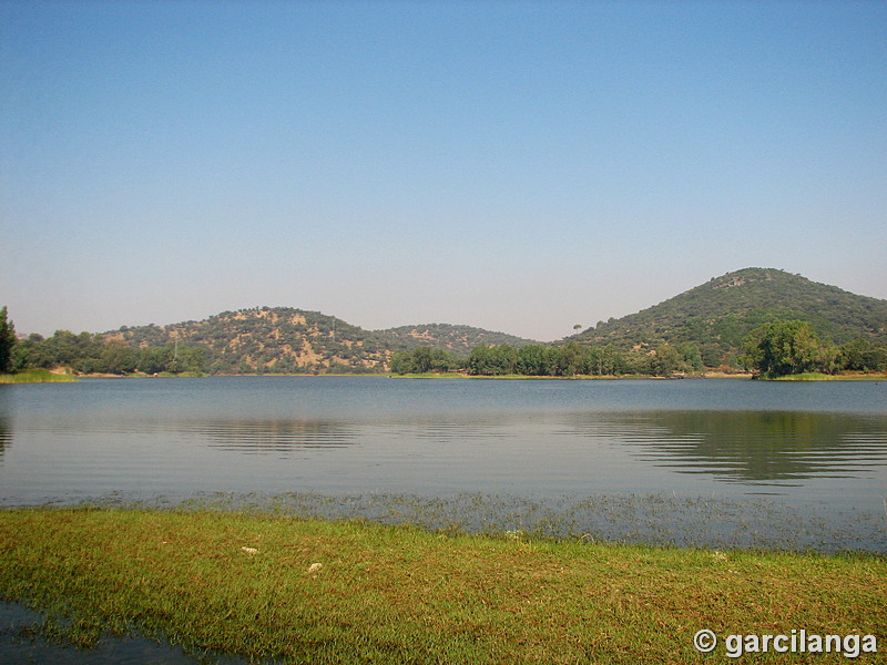 Embalse de Guadanuño