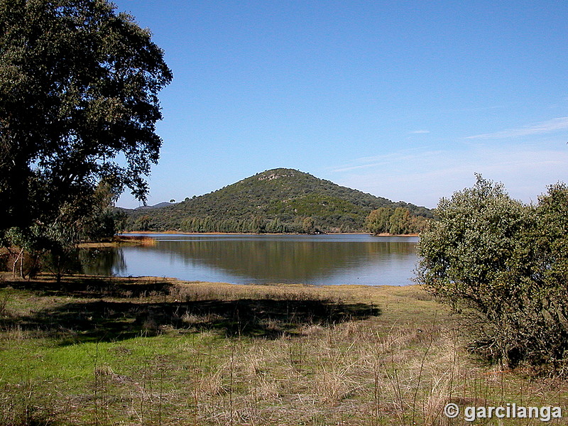 Embalse de Guadanuño