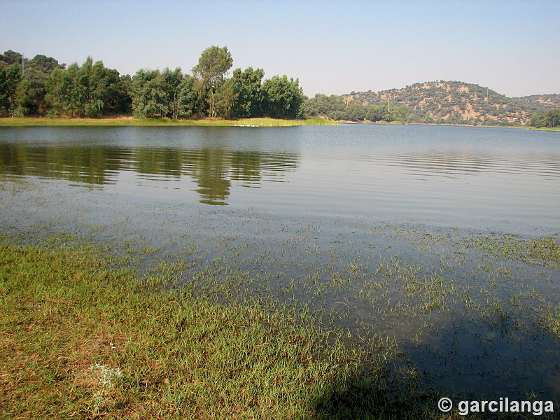 Embalse de Guadanuño