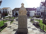 Monumento a Fray Julián de los Barrios