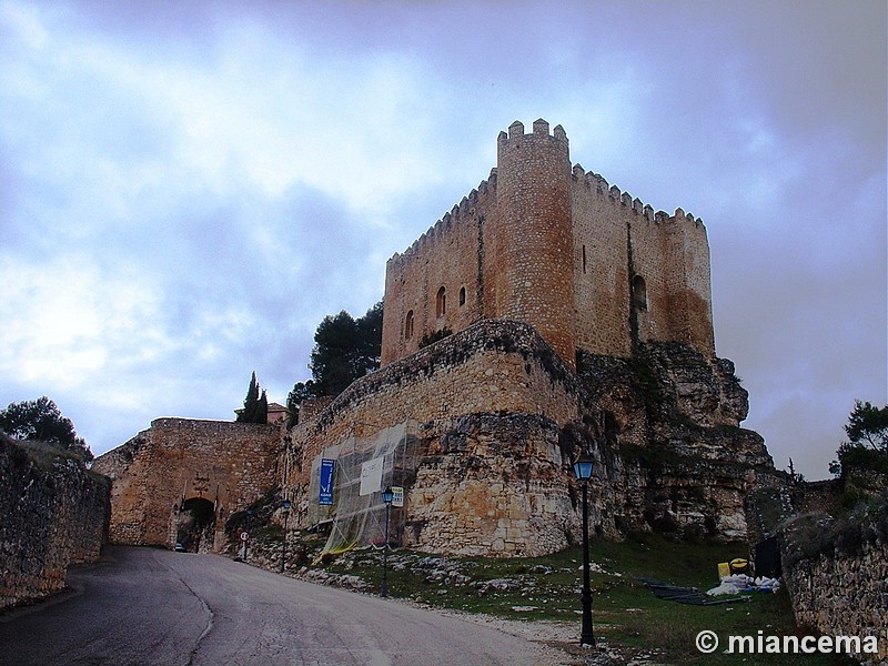 Castillo de las Altas Torres