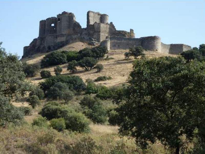 Castillo de Puebla de Almenara