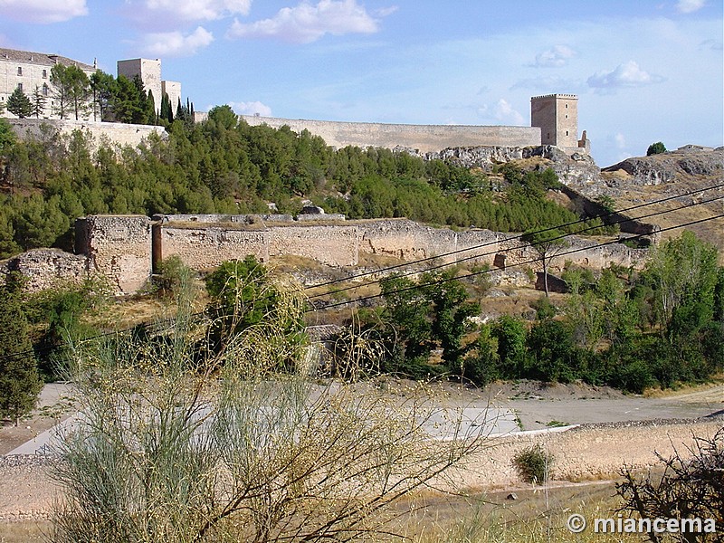 Muralla urbana de Uclés