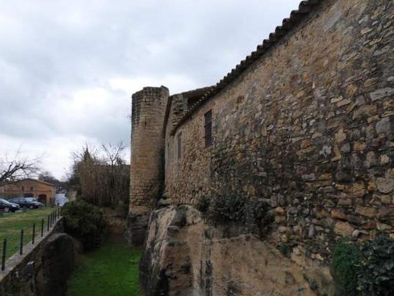 Muralla urbana de Peratallada