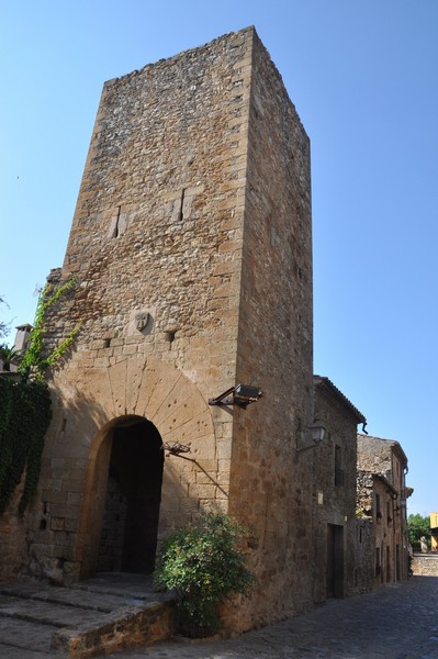 Muralla urbana de Vulpellac