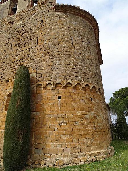 Iglesia fortificada de Sant Iscle y Santa Victoria