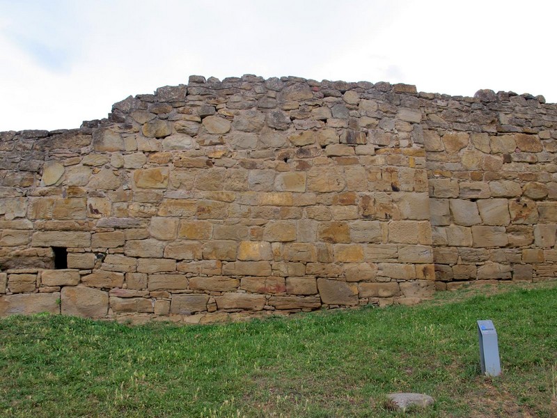 Muralla íbera de Ullastret