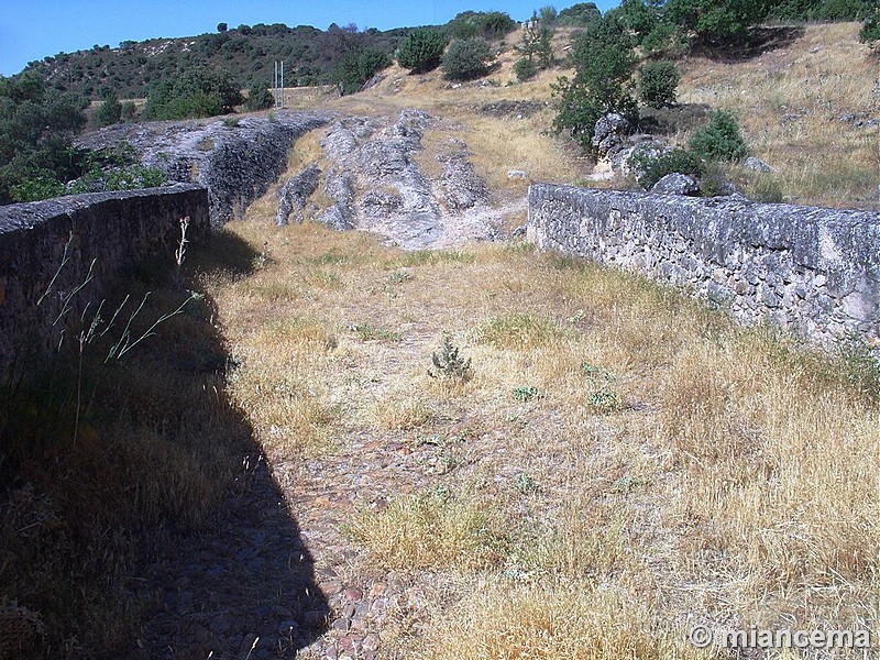 Puente medieval de Beleña de Sorbe