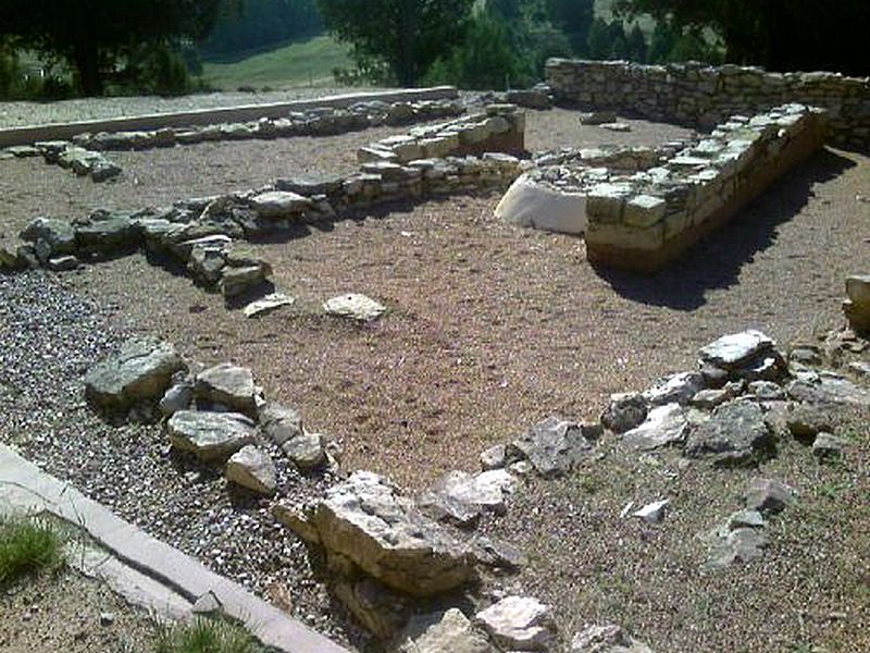 Recinto fortificado El Ceremeño