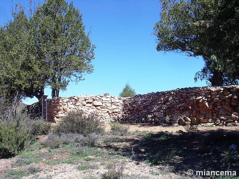 Recinto fortificado El Ceremeño