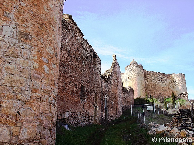 Muralla urbana de Palazuelos