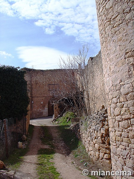 Muralla urbana de Palazuelos