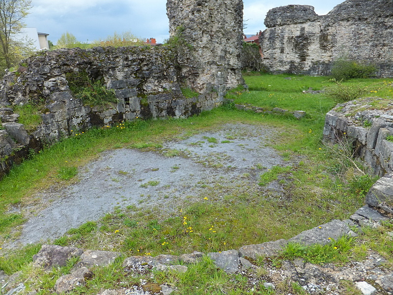 Castillo Gazteluzar