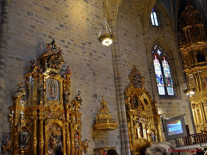 Iglesia de San Esteban de Lartaun