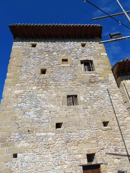 Casa palacio de Ligüerre de Cinca