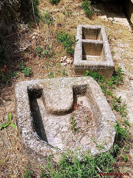 Fuente-abrevadero-lavadero de Adahuesca