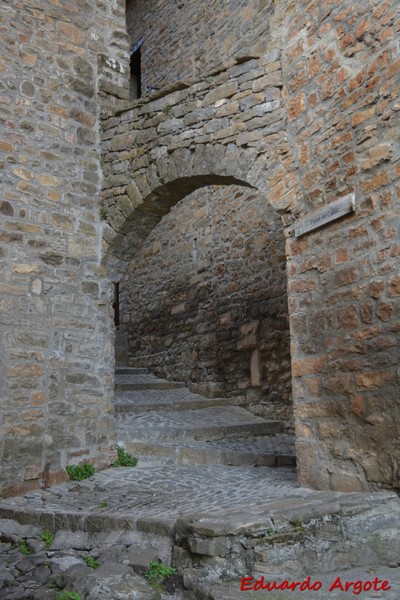 Muralla urbana de Aínsa