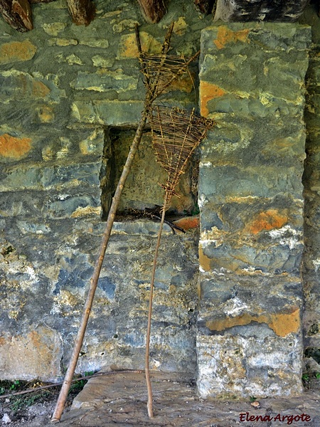 Fuente-abrevadero-lavadero de Arcusa