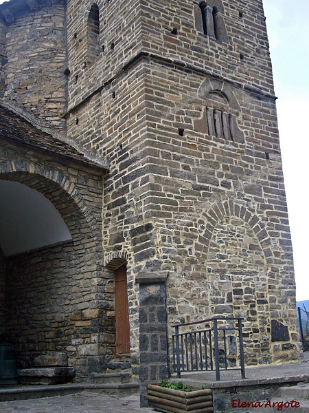 Iglesia de San Saturnino