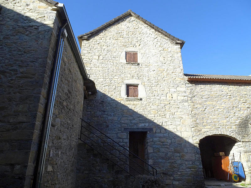 Torre Villacampa-Maza de Linaza